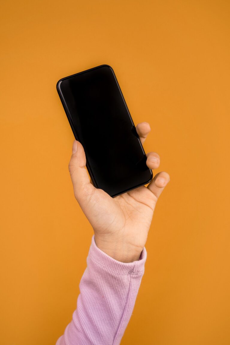 Beste mobiltelefon under 4000 kroner i 2026